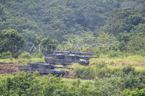 LATIHAN ANTAR KECABANGAN TNI AD | ANTARA Foto