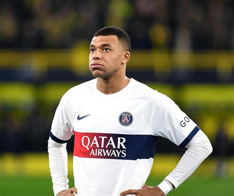 Kylian Mbappé est en mission il doit prolonger au PSG Foot 01