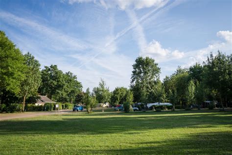 Camping Domaine de la Brèche in Varennes sur Loire Pays de la Loire