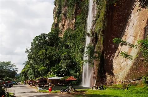 5 Air Terjun Tertinggi Di Sumatera Sudah Pernah Ke Sana