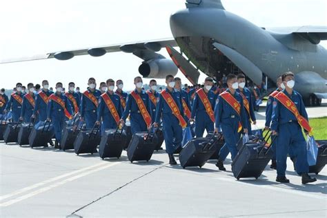 空军年度招飞圆满结束 招飞数量创历史新高 国内新闻 云桥网