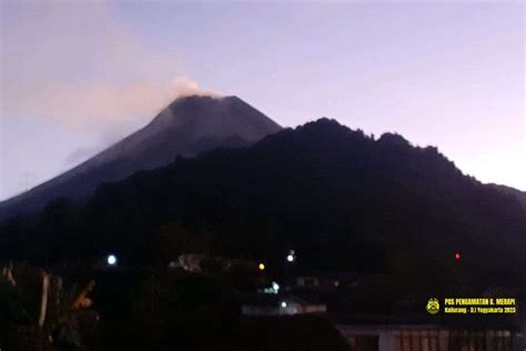 Update Gunung Merapi 27 Juli 2023 Terjadi 29 Kali Guguran Dan Awan Panas