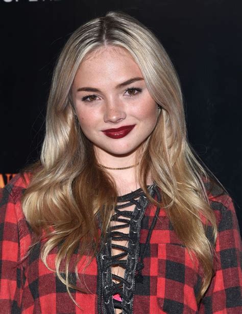 Natalie Alyn Lind Los Angeles Haunted Hayride In Los Feliz