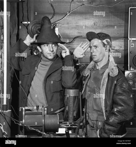 Hogans Heroes Richard Dawson Larry Hovis In Season 1 Episode 17