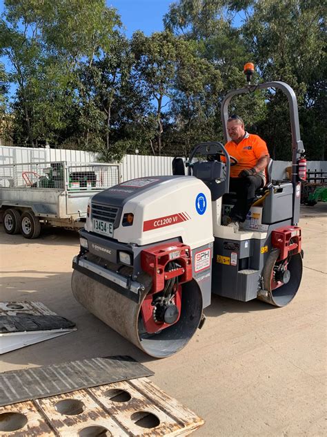 Smooth Drum Vs Padfoot Roller Solution Plant Hire