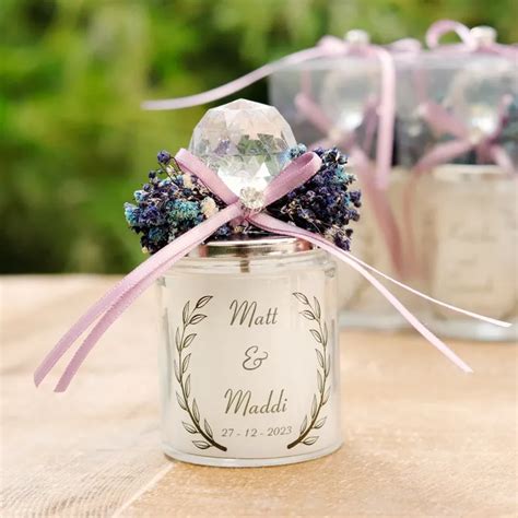 These 20 Candle Wedding Favors Prove Why Theyre The Best