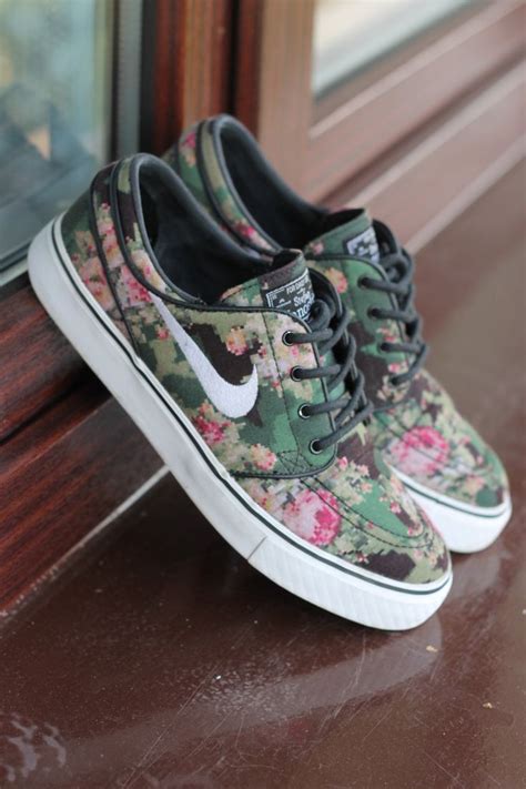 Nike Flower Sneakers To Wear Or Not To Wear Pinterest