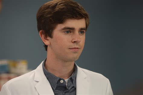 รีวิว ซีรีย์ฝรั่งที่นำมาremake ใหม่ให้ไฉไลอีกครั้ง The Good Doctor