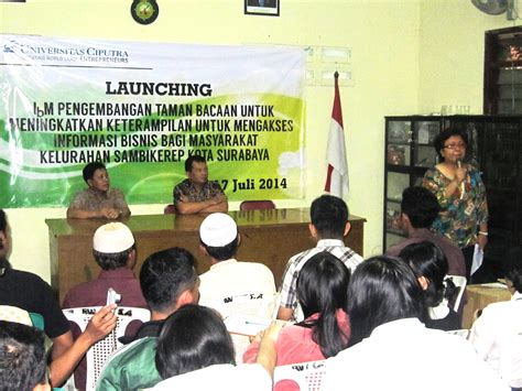 Launching Taman Baca Kelurahan Sambikerep Made Library