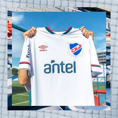 Camiseta Umbro De Nacional