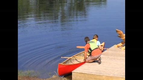 How To Launch And Land A Canoe Smoothly And Safely Youtube