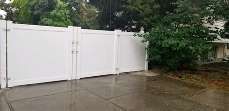 Vinyl Privacy Fence Installation: What You Should Know - Protech Fence