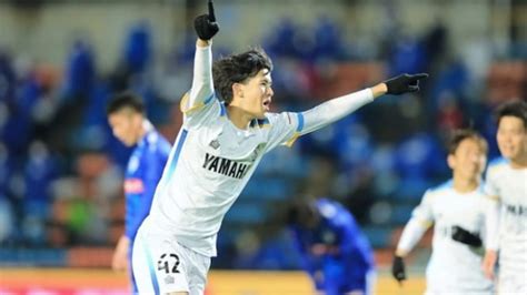 Striker Jubilo Iwata Masuk Daftar Incaran Klub Premier League