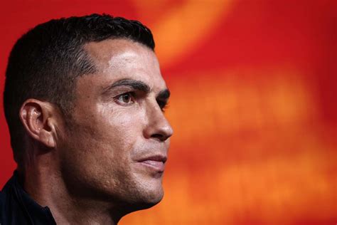 Calciomercato Cristiano Ronaldo Lascia Larabia Torna In Europa