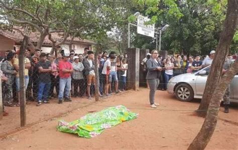 Grupo armado expulsa policiais de área dominada pelo tráfico na