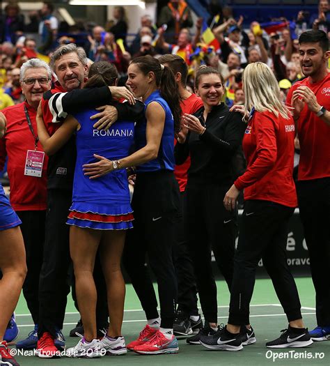 Imagini De La Meciul Barbora Krejcikova Katerina Siniakova Irina