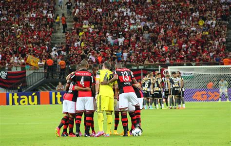 A Duas Semanas De Duelo No Am Fla X Vitória Tem 16 Mil Ingressos