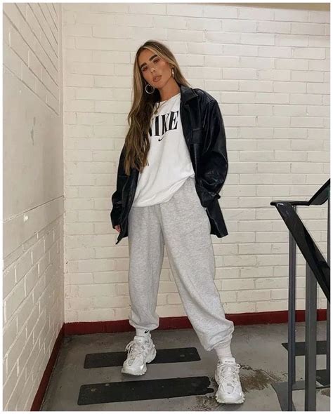 55 Sweatpant Outfits That You Can Wear All Through Summer 9 Cute