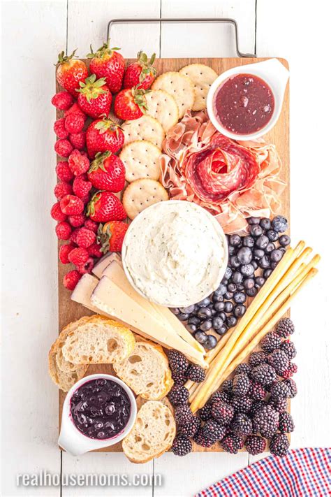 4th Of July Charcuterie Board ⋆ Real Housemoms