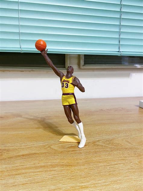 Vintage 1988 Kenner Starting Lineup KAREEM ABDUL JABBAR NBA