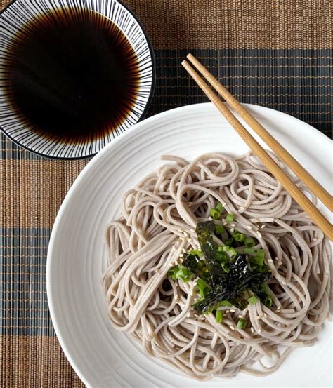 Cold Soba Noodles With Dipping Sauce