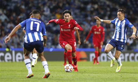 Doubles For Salah And Firmino As Liverpool Thrash Porto Reuters