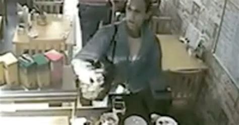 Incredibly Skillful Thief Steals Tip Jar From Off Shop Counter But