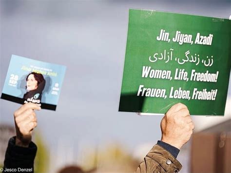 Jin Jiyan Azadi Frauen Leben Freiheit Frauenberatung