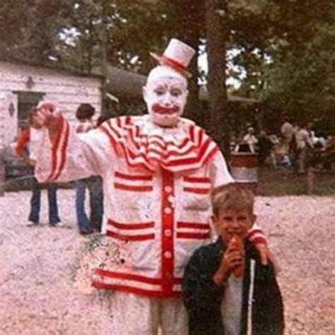 John Wayne Gacy Pogo La Historia Del Payaso Asesino De Netflix