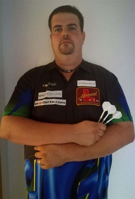 Gabriel Gaga Clemens In Runde 2 Deutscher Dart Verband E V