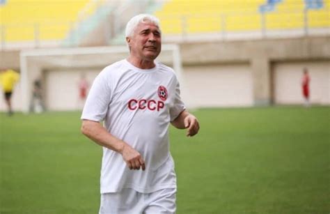 Евгений Ловчев. Биография