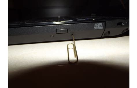 Как открыть дисковод на ноутбуке Acer