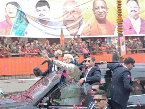 Narendra Modi Ayodhya Visit Amrit Bharat Train Vande Bharat Train