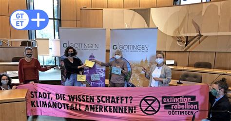 Extinction Rebellion Göttingen übergibt Klimaschutzforderungen