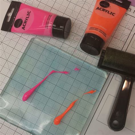 Club Scrap Creates Graffitis Gelli Plate Frame Up