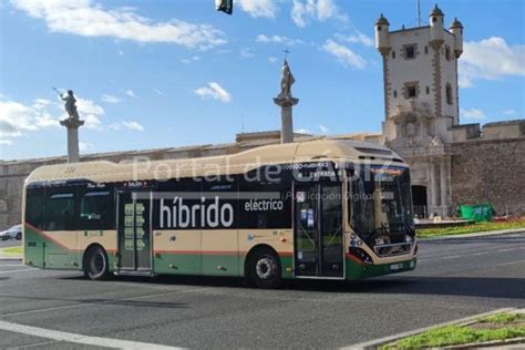 Hasta Qu Hora Puedo Coger El Autob S En Semana Santa En C Diz