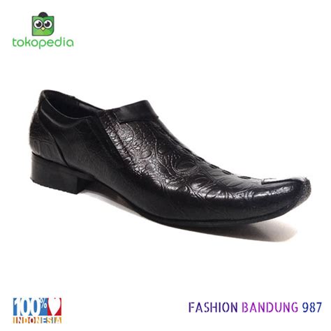 Jual Sepatu Formal Pria Kulit Asli Model Lancip Warna Hitam Hitam 38