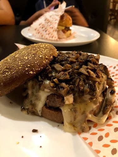 Avalia Es Sobre Et Burguer Yakisoba Restaurante Em Salvador Bahia