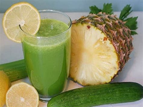 6 beneficios del batido de piña con pepino que debes aprovechar Gastrolab