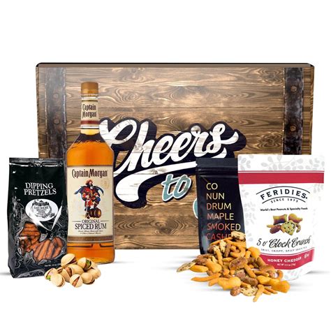 Captain Morgan Gift Set, Captain Morgan Gift Basket - www.GiveThemBeer.com