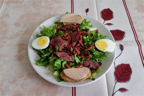 Recette De Salade De Magret De Canard Fum G Siers Foie Gras