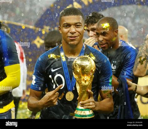 2018 France World Cup Trophy Mbappe Hi Res Stock Photography And Images