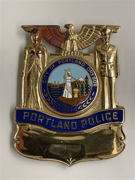 Collectors Badges Auctions Vintage Obsolete City Of Portland Oregon