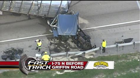 Tractor Trailer Crash Causes Delays Along I 75 Wsvn 7news Miami