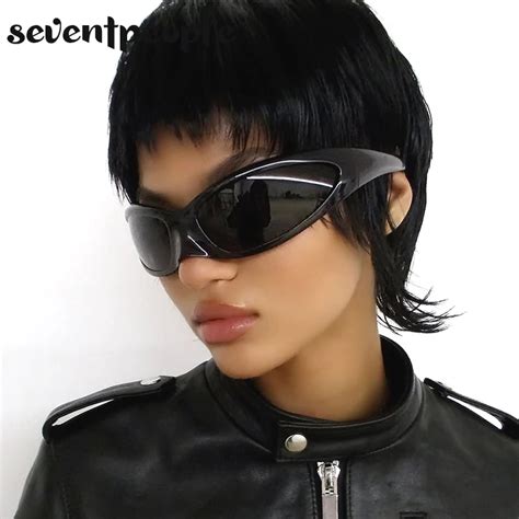 Y2k Sunglasses 2000s Retro Bat Sunglass For Men Fashion Sports Goggles