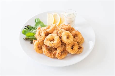 Free Photo | Fried squid (calamari rings)