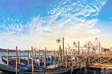 Premium Photo | Beautiful view of the grand canal, venice, italy