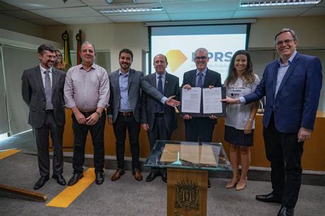 Unisinos Assina Termo De Coopera O O Minist Rio P Blico Do Rio