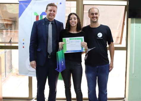 Estudantes Premiados Em S O Homenageados Em Evento Na Reitoria Do