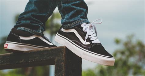 Top 10 đôi Giày Vans được Yêu Thích Nhất Hiện Nay